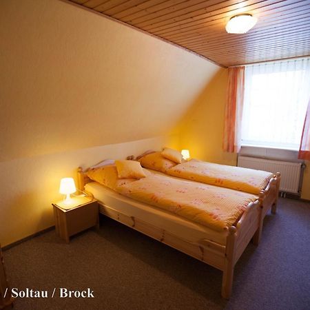 Hotel Gaestehaus Heidehof Soltau Habitación foto